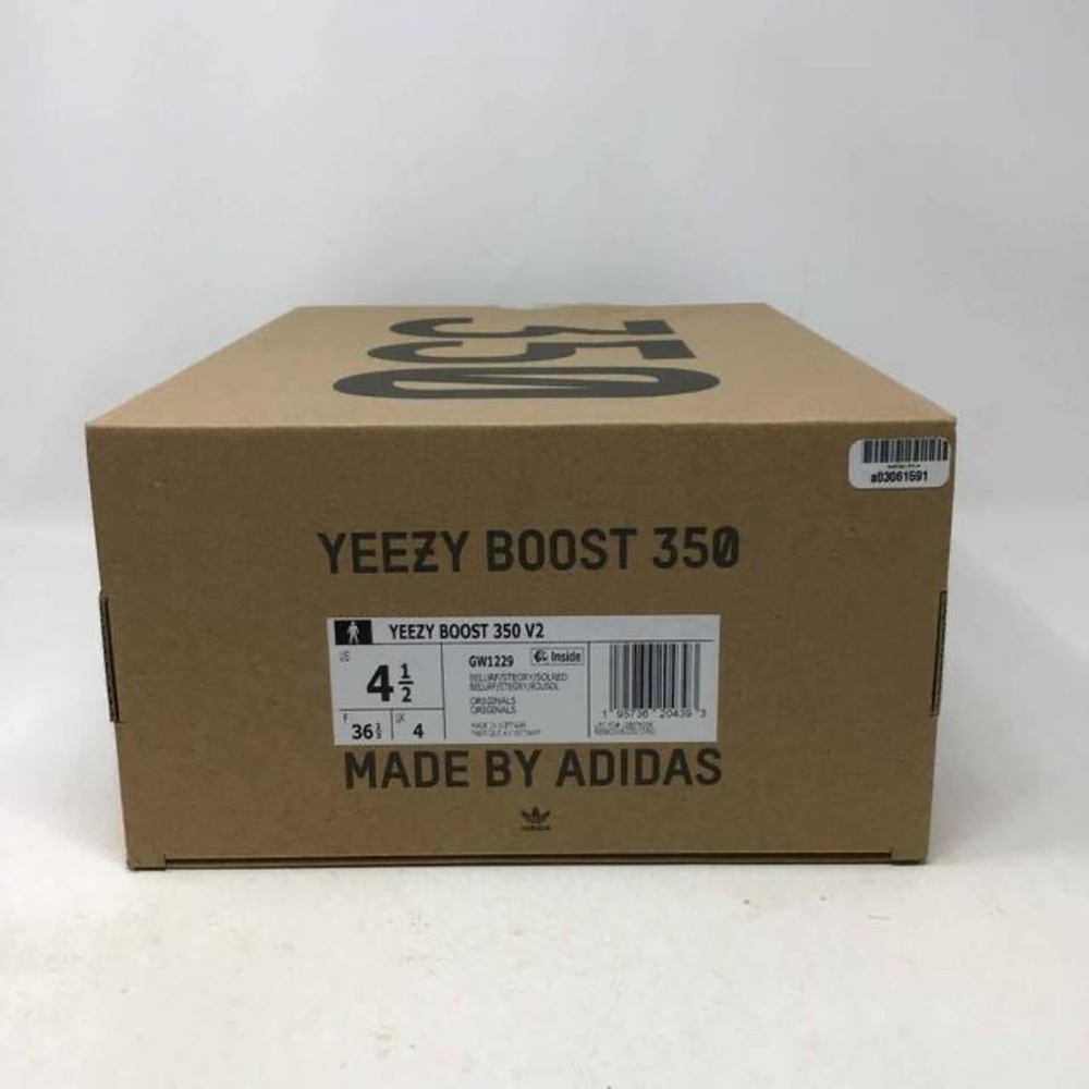 Yeezy Boost 350 fits older kids and adults size 4.5 brand new tags/ original box